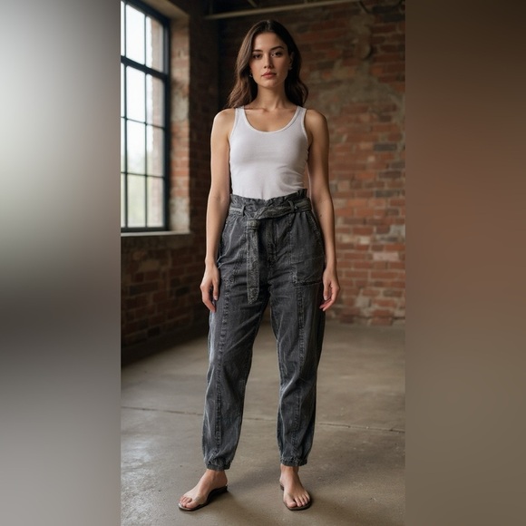 EUC Anthropologie Linen Blend Utility Paper Bag Jogger SZ 10. Inseam 13.5”approx - Picture 5 of 12